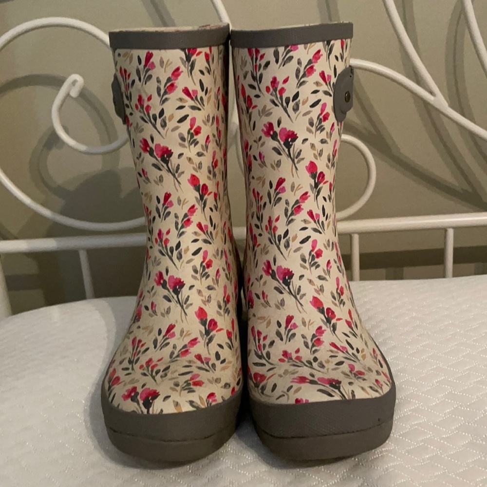 Chooka rain boots